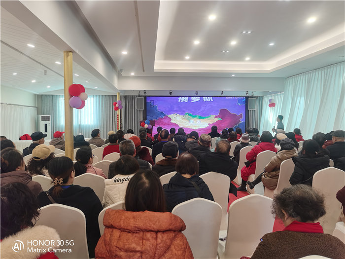 綿陽(yáng)中旅假日旅行社舉行2026年年度答謝宴暨雙內(nèi)蒙+貝加爾湖線路發(fā)布會(huì)